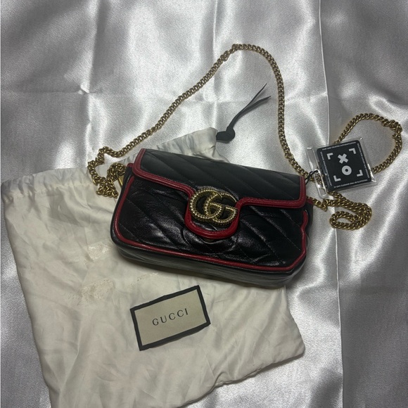 Gucci Black Leather Shoulder Bag - Picture 14 of 14